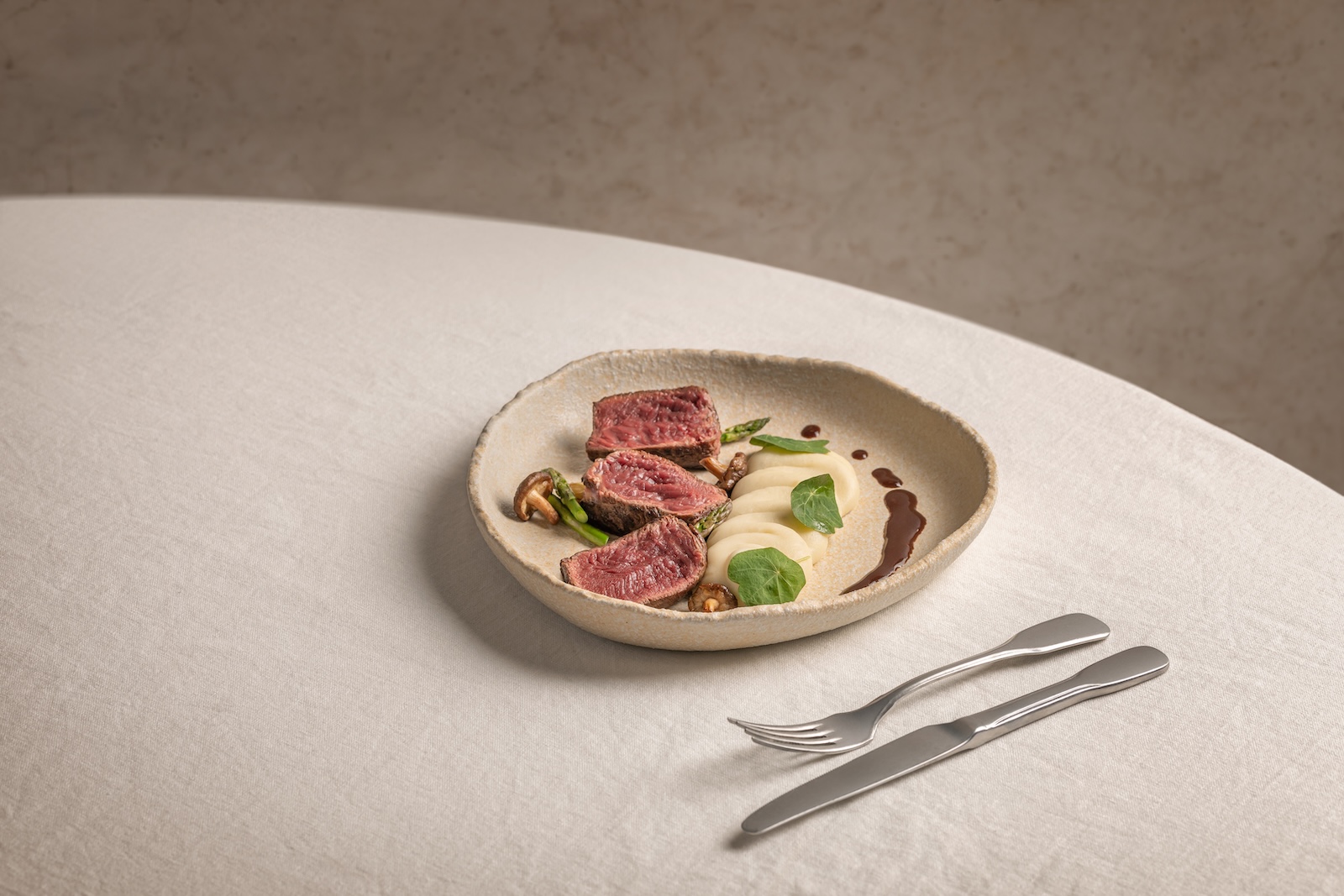 node.field_media_item.entity.field_media_image.alt